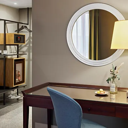 Lindner Hotel Cologne City Plaza Exterior photo